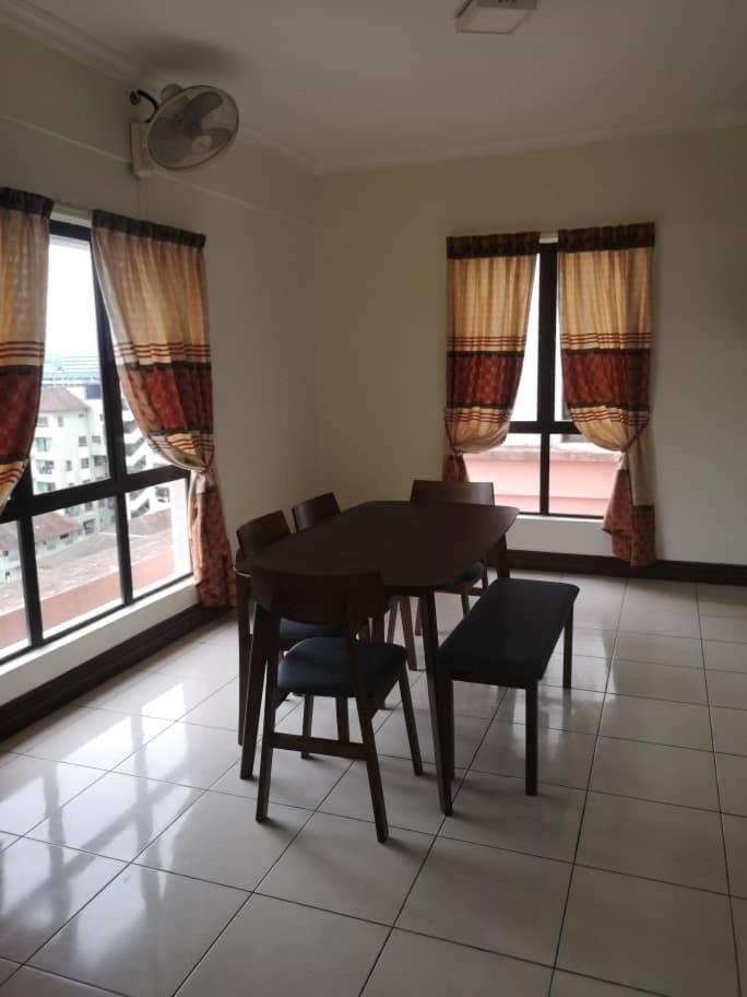 Marina Court Resort Kota Kinabalu-Stay And Get Cash Rebate Δωμάτιο φωτογραφία